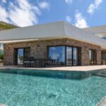 1620x1080 -casa con piscina