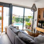 Sal&oacute;n villa Moraira