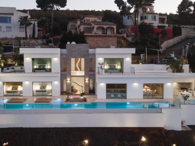 exclusive_villa_near_Arenal_javea_facade